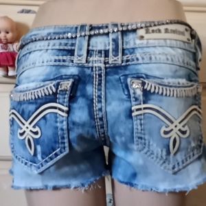 Rock revival size 28 Becky cutoffs